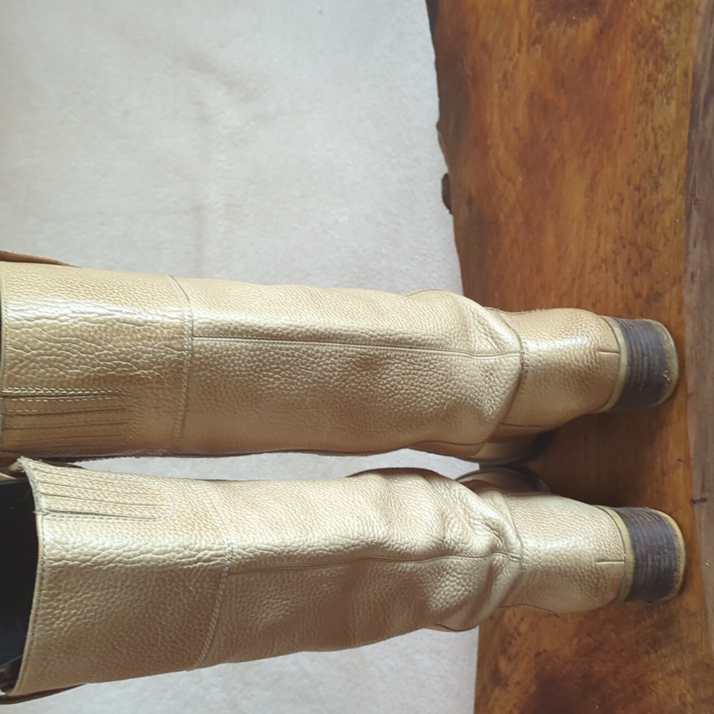 Lucky Brand Hybidcus Beige Pebbled Leather Tall Riding Boots - Picture 5 of 11
